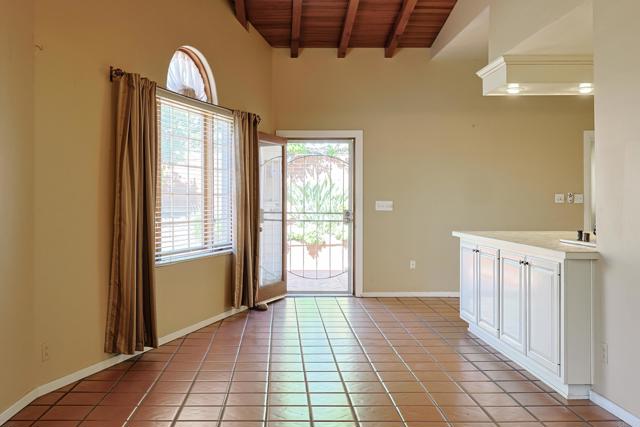 Detail Gallery Image 14 of 62 For 4350 68th Street, La Mesa,  CA 91942 - 3 Beds | 2 Baths