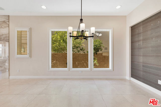 11945 Mirabel Way, Porter Ranch CA: https://media.crmls.org/mediaz/c5a945c5-0ed8-476f-bd52-4fe490494e1a.jpg