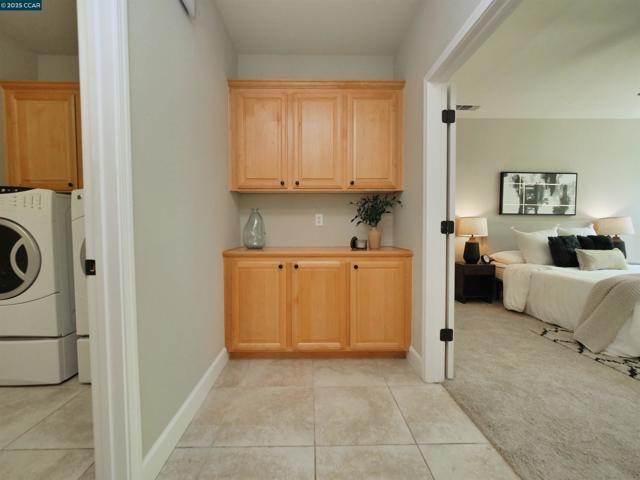 335 Suez Canal Lane, Sacramento CA: https://media.crmls.org/mediaz/c5abbdee-4a4a-4c24-a173-43b1fe8dbe6d.jpg
