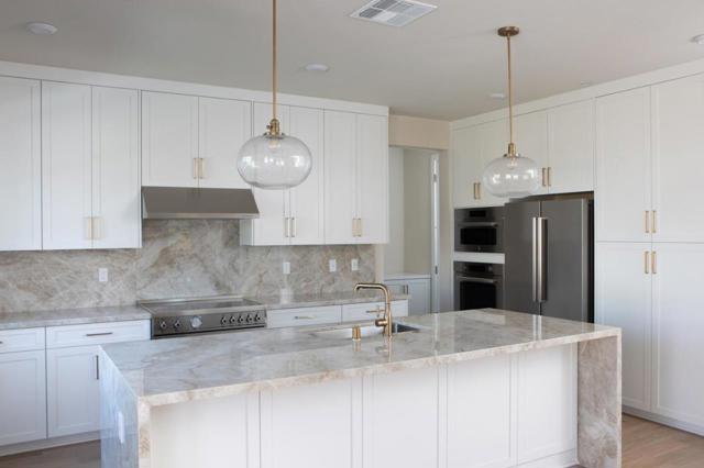 7376 Ailes Court, Gilroy CA: https://media.crmls.org/mediaz/c5abd996-1659-454f-aa85-129eb3dcaf0b.jpg