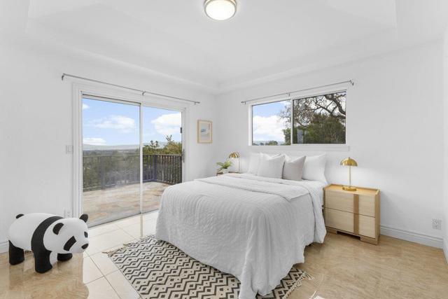 Image 32 of 73 For 22580 Ravensbury Avenue
