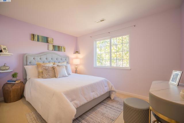 42001 Via San Gabriel, Fremont CA: https://media.crmls.org/mediaz/c5ad5e59-7226-4fc4-ad5c-fc875378cb81.jpg