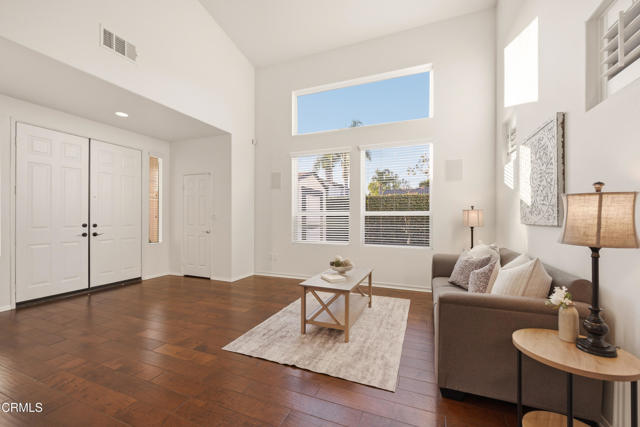 Detail Gallery Image 5 of 58 For 4609 Calle Descanso, Camarillo,  CA 93012 - 4 Beds | 2/1 Baths