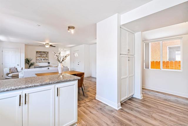 2418 W Lincoln St, Long Beach CA: https://media.crmls.org/mediaz/c5ae0ae1-5118-4300-98c4-f94e21534ce2.jpg