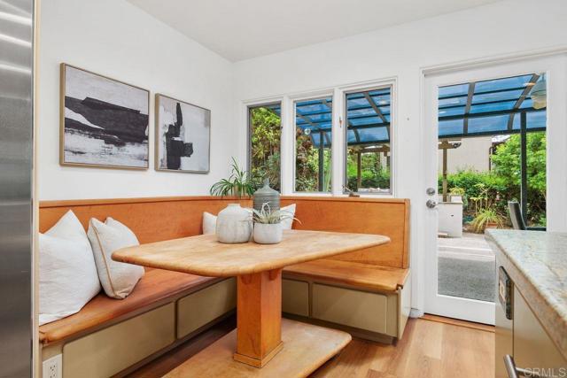 1859 Zapo Street, Del Mar CA: https://media.crmls.org/mediaz/c5ae5429-f205-43b5-98a6-af2172e3d284.jpg