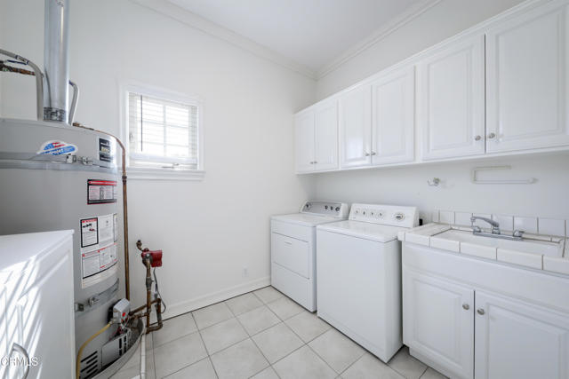 Detail Gallery Image 27 of 39 For 251 S Skyline Dr, Thousand Oaks,  CA 91361 - 4 Beds | 2/1 Baths