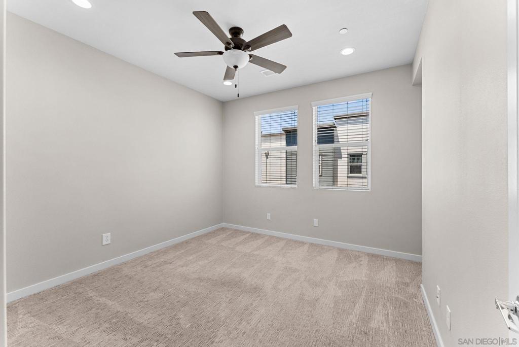 2580 Escondido Blvd - photo 19