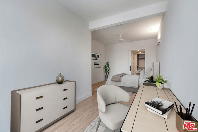 3688 Overland Avenue, Los Angeles CA: https://media.crmls.org/mediaz/c5afb962-16e7-4278-85bd-cbf146d6378d.jpg