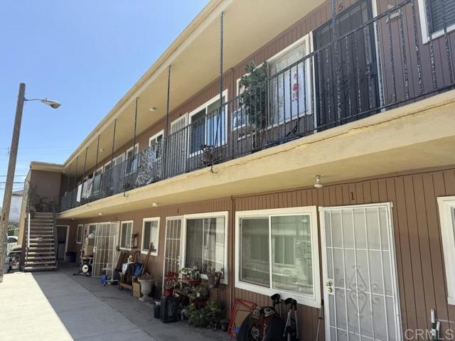 Image 8 of 15 For 3961 Ocean View Boulevard