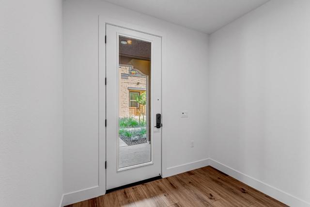 923 Layola Lane, Morgan Hill CA: https://media.crmls.org/mediaz/c5b0996b-4939-4080-bded-a40b8a00cc30.jpg