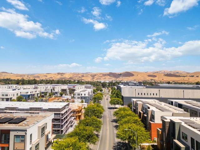 5950 Flash Court, San Jose CA: https://media.crmls.org/mediaz/c5b0e932-c93b-475f-8edd-1db692d742b8.jpg