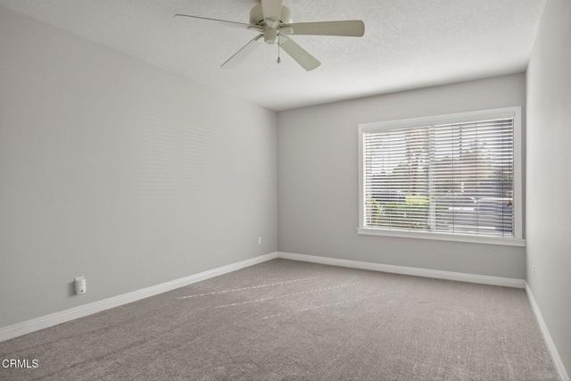 Detail Gallery Image 22 of 46 For 25702 Vista Fairways Dr, Valencia,  CA 91355 - 2 Beds | 2 Baths