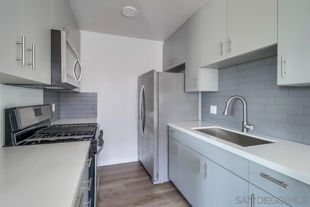 MLS #250040391SD image #14