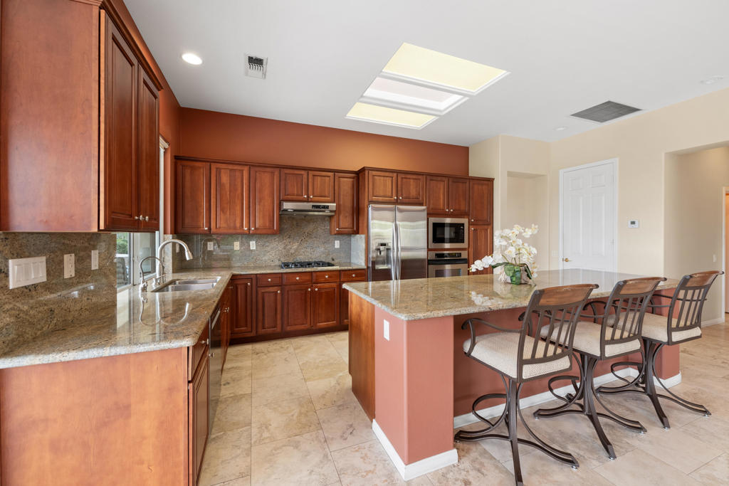 MLS #219129729DA image #5