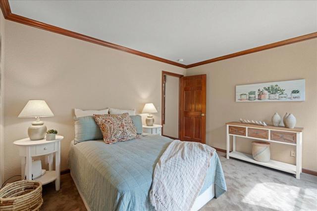 19960 Skyline Boulevard, Los Gatos CA: https://media.crmls.org/mediaz/c5b3da6d-758c-4027-ba00-fe871f1d6490.jpg