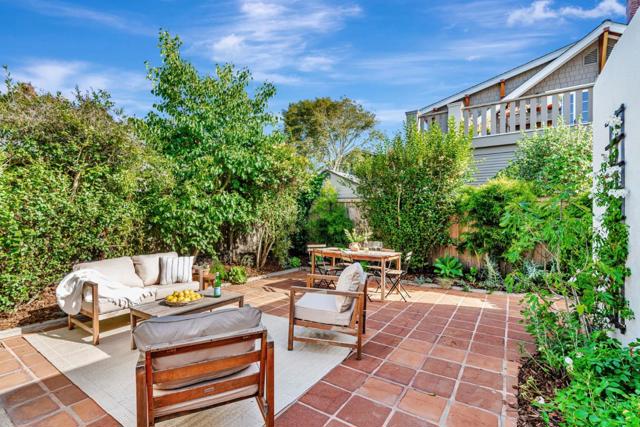 501 7th Street, Pacific Grove CA: https://media.crmls.org/mediaz/c5b3dcc9-5f4b-4c79-b870-2046450072e0.jpg