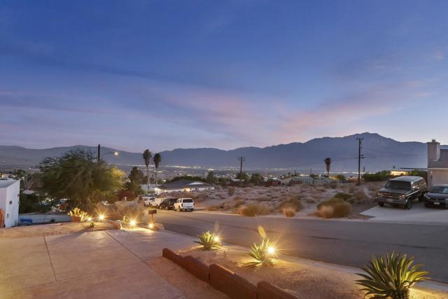 12300 Redbud Road, Desert Hot Springs CA: https://media.crmls.org/mediaz/c5b4d1e9-827d-44fc-bd1e-4668866b3e22.jpg