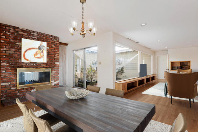 Detail Gallery Image 16 of 59 For 329 Mariposa Dr, Ventura,  CA 93001 - 4 Beds | 3 Baths