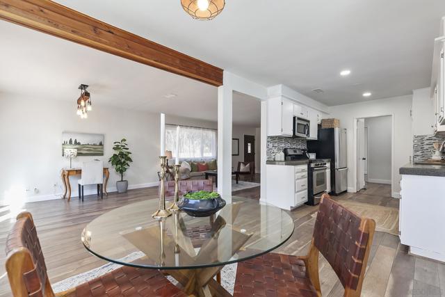 1167 Peutz Valley Rd, Alpine CA: https://media.crmls.org/mediaz/c5b76b8f-a46d-4857-98cd-5c5339998c0a.jpg