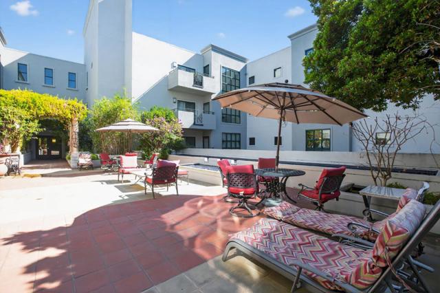 225 9th Avenue, San Mateo CA: https://media.crmls.org/mediaz/c5ba3423-24ec-4c87-9ce7-6ae27165e194.jpg