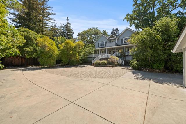 1353 Edgewood Road, Redwood City CA: https://media.crmls.org/mediaz/c5ba8d3f-a41b-4a8f-9933-afbc6a22cda7.jpg