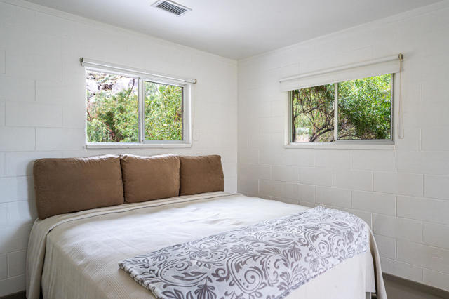 15971 Snow Creek Road, Whitewater CA: https://media.crmls.org/mediaz/c5baafc4-d613-4330-873d-0c81522c168b.jpg