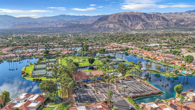 165 Lake Shore Drive, Rancho Mirage, CA 92270