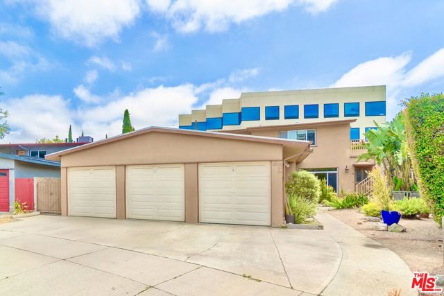 12030 Sylvester, Los Angeles CA: https://media.crmls.org/mediaz/c5bad2f4-135d-488f-9824-d575db6d57ae.jpg