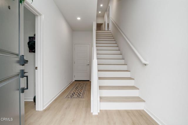 Detail Gallery Image 3 of 34 For 751 Winchester Dr, Oxnard,  CA 93036 - 4 Beds | 3/1 Baths