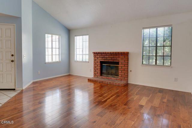 Detail Gallery Image 8 of 18 For 8541 Creekside Pl, Rancho Cucamonga,  CA 91730 - 4 Beds | 2/1 Baths