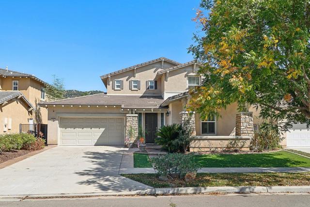 Detail Gallery Image 1 of 1 For 2960 Oro Blanco Cir, Escondido,  CA 92027 - 4 Beds | 3 Baths