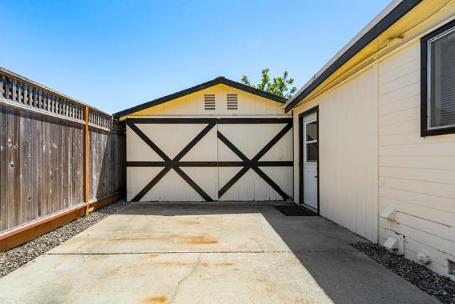 130 Parnell Street, Santa Cruz CA: https://media.crmls.org/mediaz/c5bc1773-61c6-4cad-8bf4-d5e16f505759.jpg