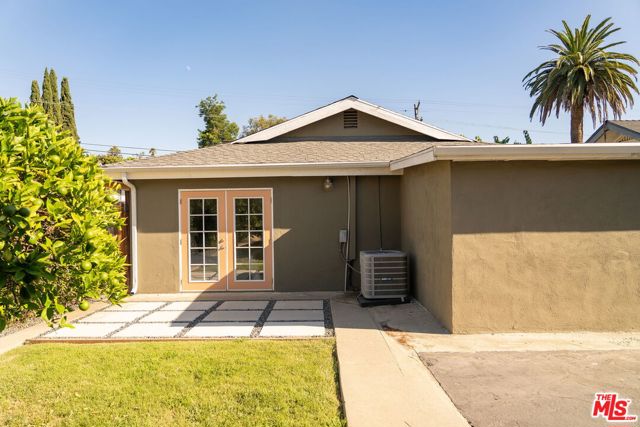 6115 Hillandale Drive, Los Angeles, California 90042, 3 Bedrooms Bedrooms, ,2 BathroomsBathrooms,Single Family Residence,For Sale,Hillandale,24427931