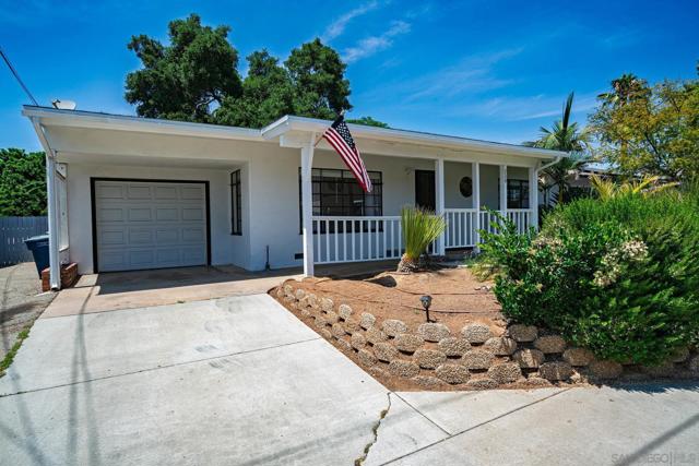 228 E 15th Ave, Escondido CA: https://media.crmls.org/mediaz/c5bcd7b7-96a9-47de-9ad5-1c316302447b.jpg