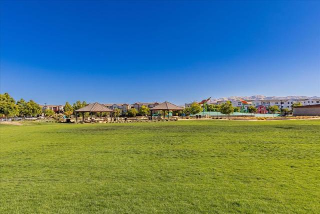 1688 Lee Way, Milpitas CA: https://media.crmls.org/mediaz/c5bd5747-4992-40fd-8f62-5a7772be9db8.jpg