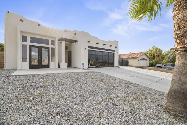 10644 San Pablo Road, Desert Hot Springs CA: https://media.crmls.org/mediaz/c5bd60ec-98b1-4d2f-831e-2e20640cb99f.jpg