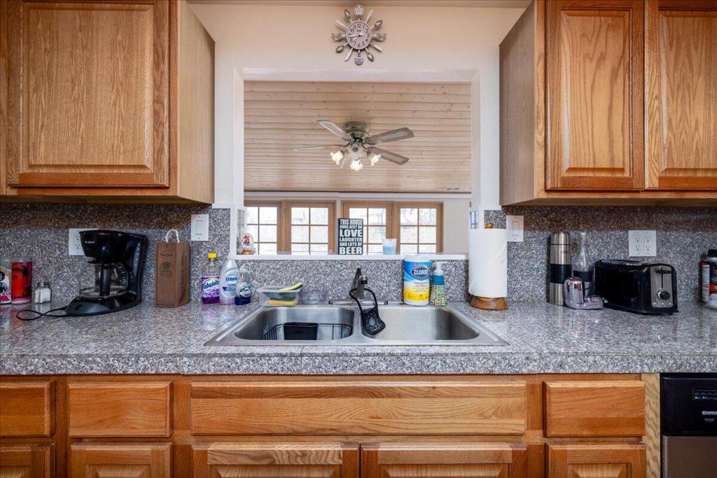 MLS #219135513DA image #32