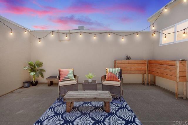 1225 Island Avenue, San Diego CA: https://media.crmls.org/mediaz/c5bde818-9104-4430-ad6d-2278eac80fcb.jpg