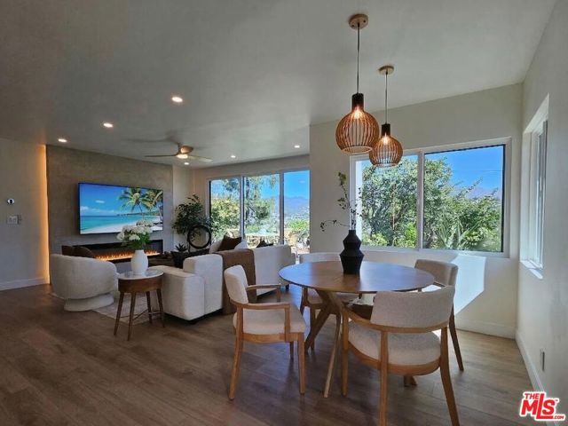 3260 Sagamore Way, Los Angeles CA: https://media.crmls.org/mediaz/c5be24c8-97f9-4d72-bd9d-443dbd593671.jpg