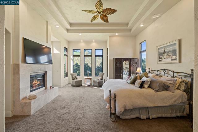 633 Kalthoff Cmn, Livermore CA: https://media.crmls.org/mediaz/c5bfc5c1-97e5-484f-882f-444f961d27b9.jpg