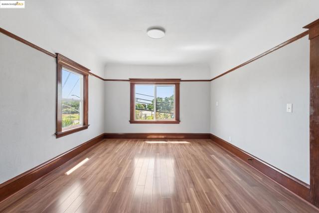 1810 Adeline St, Oakland CA: https://media.crmls.org/mediaz/c5c05d68-1763-44c0-9629-497f29772bd9.jpg