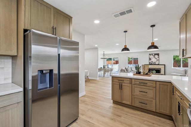 Detail Gallery Image 27 of 72 For 16799 Acena Dr, San Diego,  CA 92128 - 3 Beds | 2 Baths