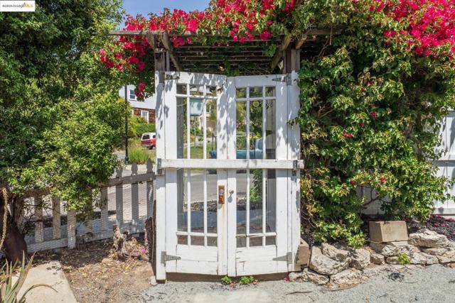 30 Benson Ave, Vallejo CA: https://media.crmls.org/mediaz/c5c35c43-726e-400a-9199-83f11dd55c55.jpg