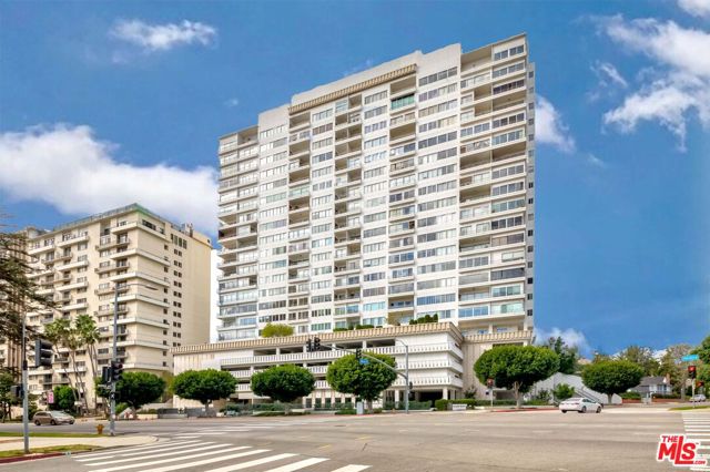 10501 Wilshire Boulevard, Los Angeles, California 90024, 2 Bedrooms Bedrooms, ,2 BathroomsBathrooms,Condominium,For Sale,Wilshire,24413872