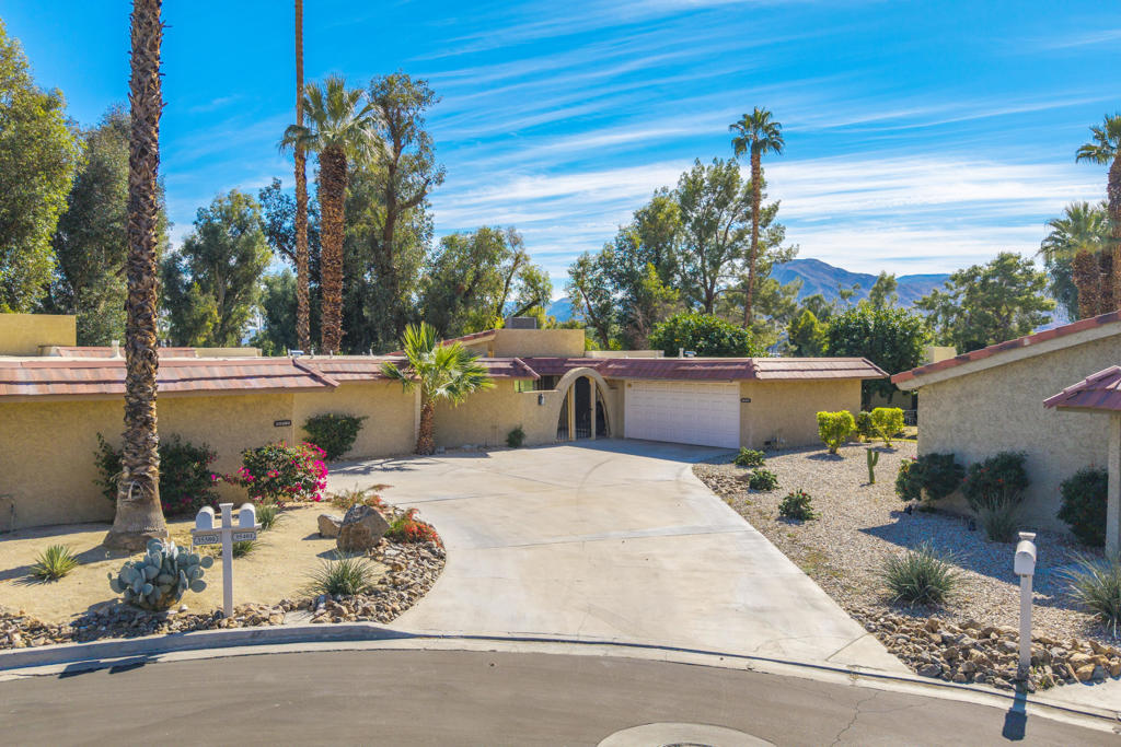 MLS #219138131DA image #2