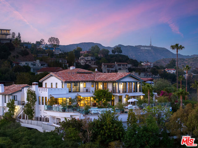 7100 La Presa Drive, Los Angeles CA: https://media.crmls.org/mediaz/c5c4f97f-c64f-4ec9-91e5-cdf5274f5735.jpg