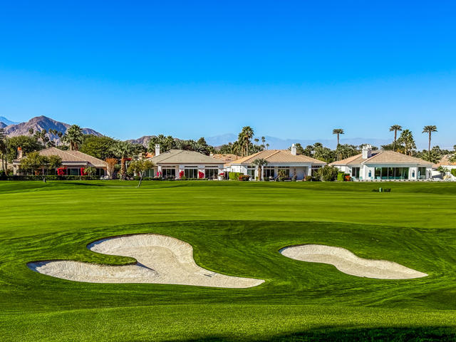 50465 Verano Drive, La Quinta CA: https://media.crmls.org/mediaz/c5c57228-dd6f-464c-81d2-d55060c34b8d.jpg