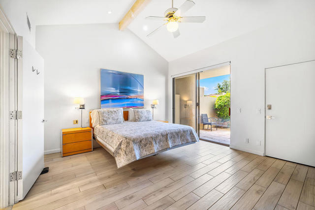 192 Kavenish Drive, Rancho Mirage CA: https://media.crmls.org/mediaz/c5c573a2-4a8c-48ae-8ece-2bb284587b32.jpg