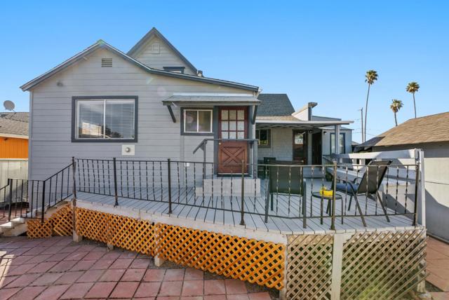 148 Mason Street, Santa Cruz CA: https://media.crmls.org/mediaz/c5c58ccb-d153-451d-b30b-d0b7b5ab5939.jpg