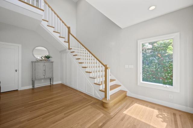1249 Oak Street, San Mateo CA: https://media.crmls.org/mediaz/c5c74142-1c5e-4844-8182-db964d1a326d.jpg